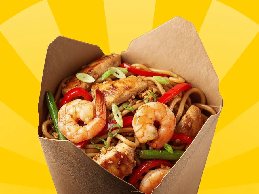 WOK с курицей и креветками